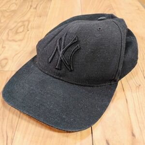Forty Seven New York Yankees MLB Black/Black Snapback Hat Baseball Cap